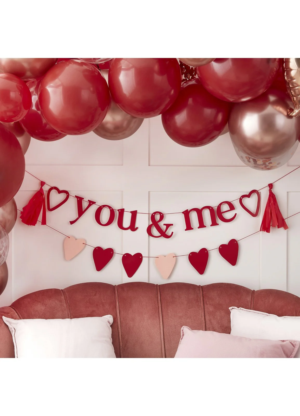 Valentine's You & Me Bunting
